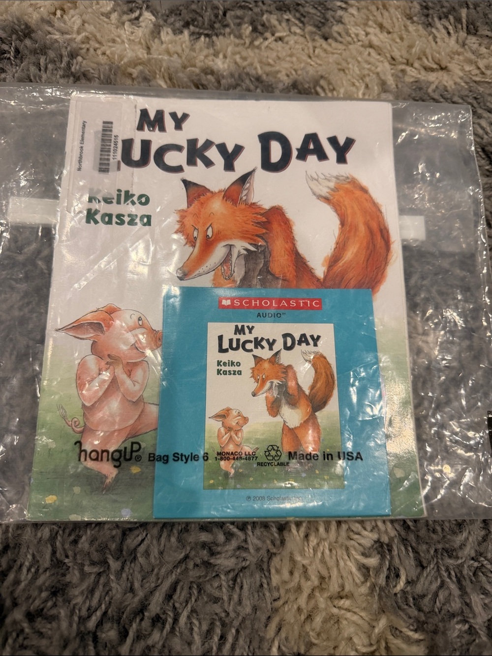 Scholastic Kids Picture Book with Orange Fox and Pink Pig with CD